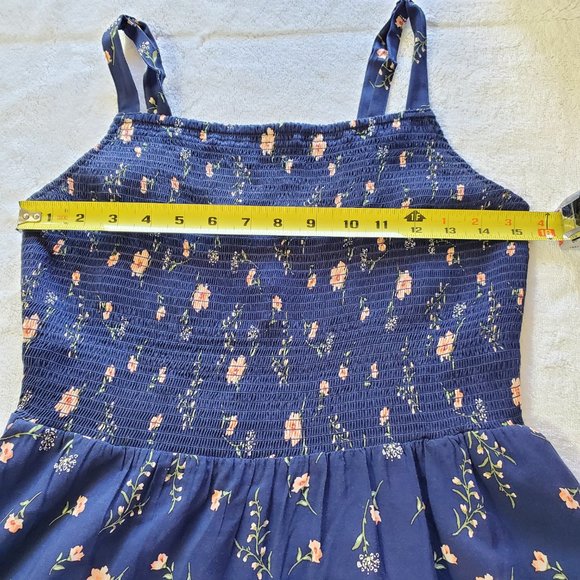 OLD NAVY Fitted Bodice Flowy Skirt Adjustable Straps Sun Dress, Size M - Picture 6 of 10